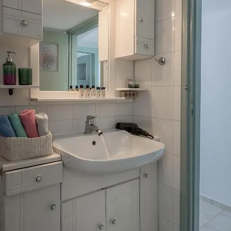 Perfect Apartment Adamantas (Milos)